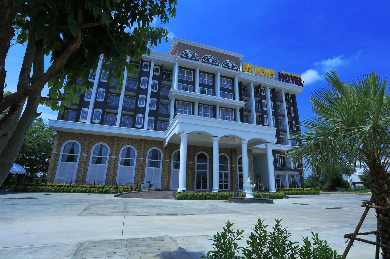 Bright Hotel Khon Kaen Exterior foto